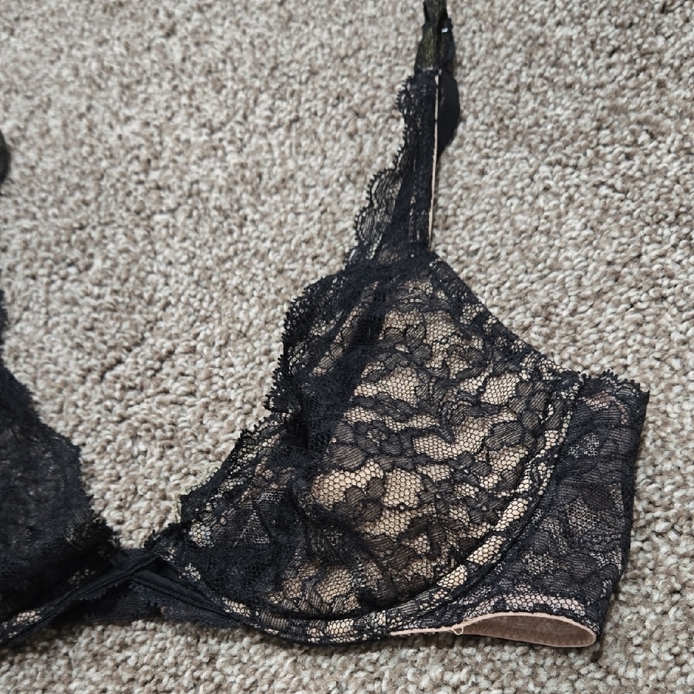 Victoria's Secret‎ Black Lace Bra Size 34B - Picture 2 of 7
